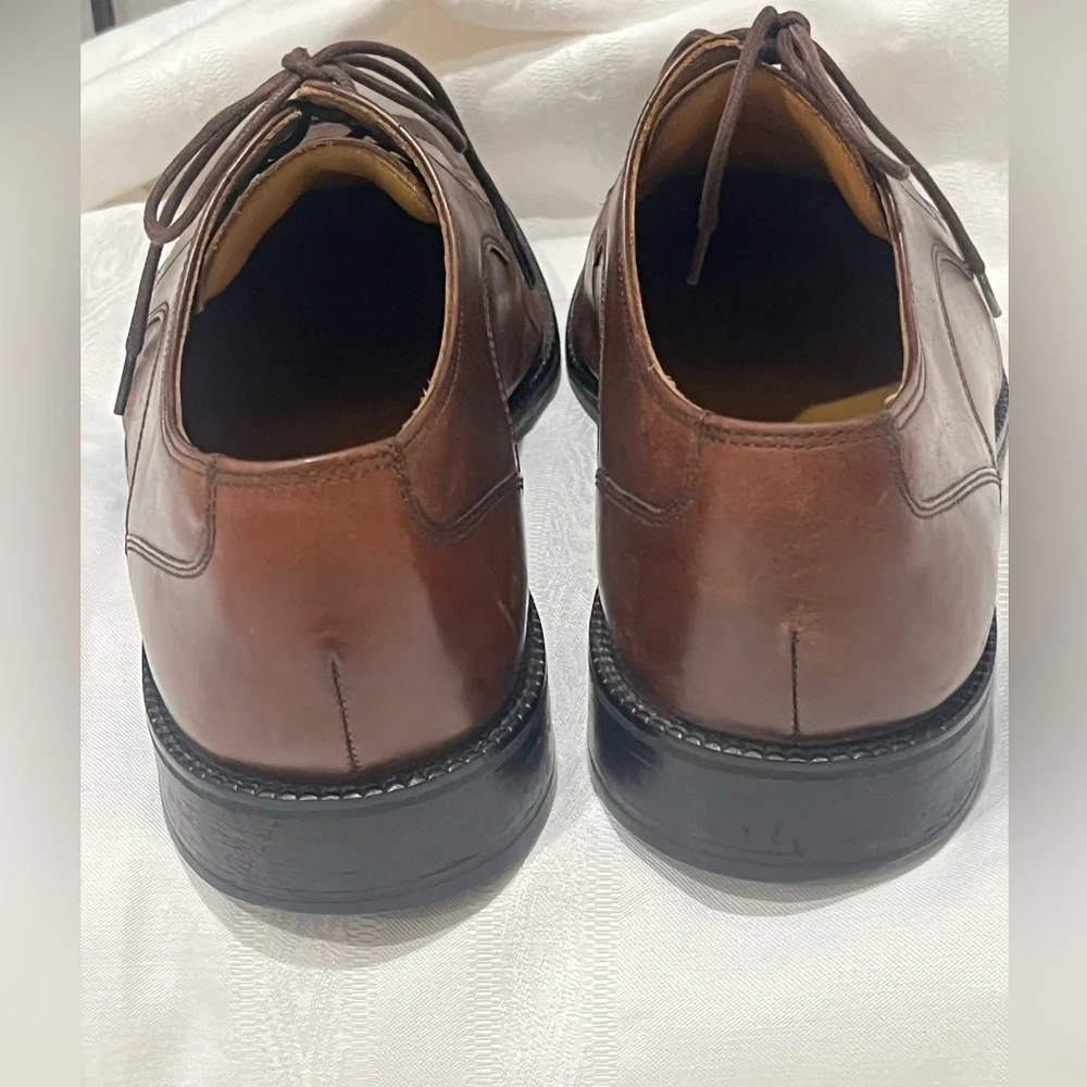 Men's Dark Brown Leather COLE HAAN EATON APRON TOE DERBYLace-Up Shoes, SIZE 9.5M